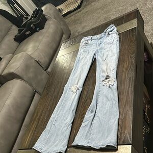 These are American eagle jeans they are ripped at the knees and a size 2